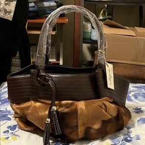 Elegant Brown and Tan Women's Shoulder Bag